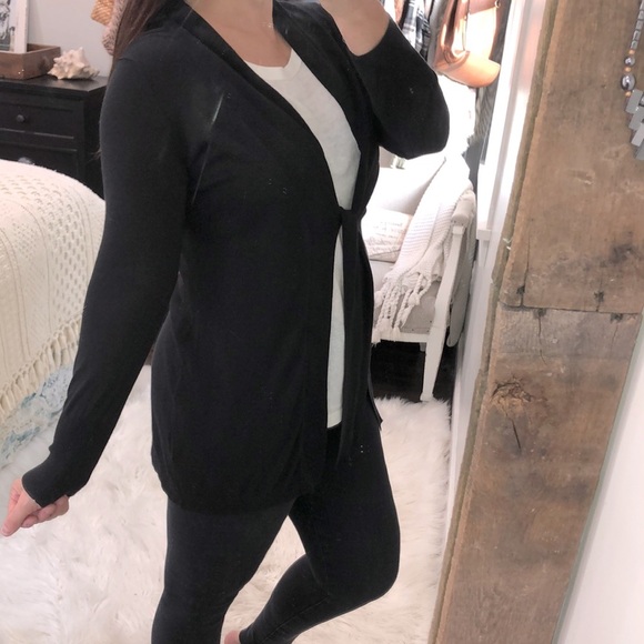 Banana Republic size small silk, cotton & cashmere blend knit black tie cardigan - Picture 1 of 6